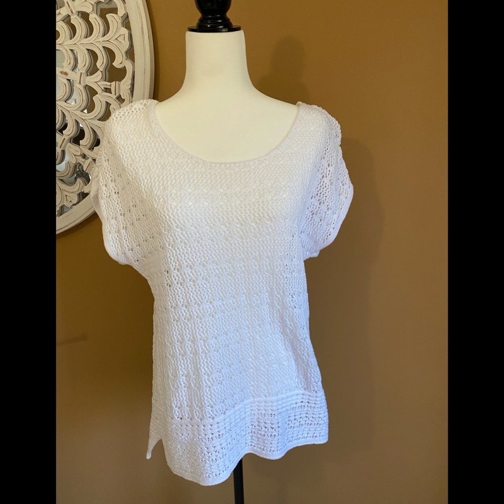 White Crochet Short-Sleeve Women's Top